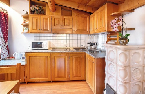 Valdisotto Apartment | Apartment 'Casa Colturi Abete' with Mountain View, Shared Garden and Wi-Fi