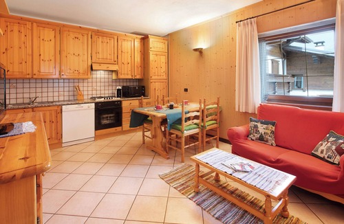 Valdisotto Apartment | Apartment 'Casa Grafa Bormio' with Mountain View, Shared Garden & Wi-Fi