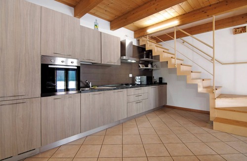 Piantedo Apartment | Apartment 'Casa Zia Dani' with Mountain View, Private Terrace and Wi-Fi