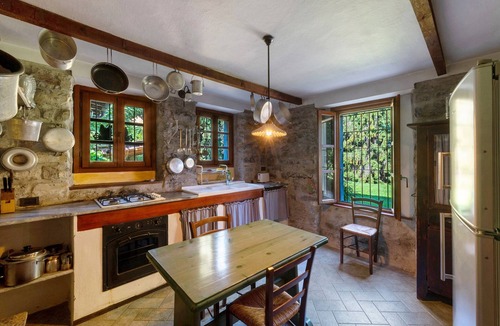 Bene Lario Apartment | Apartment 'Casale La Selva Cottege Grande' with Mountain View, Shared Pool and Wi-Fi
