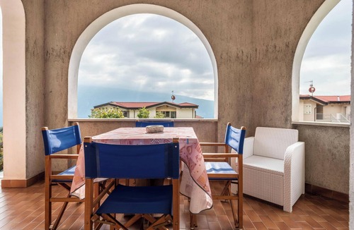 Aer Apartment | Apartment Ciliegio Casa Demonti with Mountain View, Pool, Garden & Wi-Fi