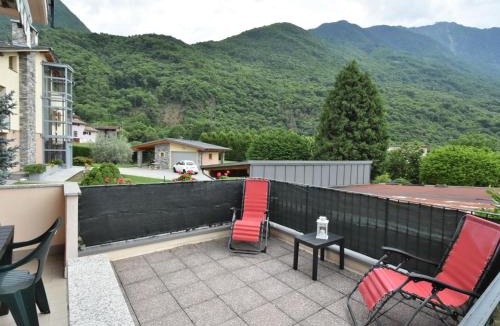 Delebio Apartment | Apartment Delebio Terrace Apartment by Interhome