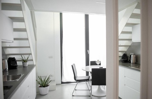 Guastalla Apartment | Apartment-Deluxe-con Soppalco-Ensuite with Shower