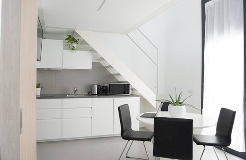 Guastalla Apartment | Apartment-Deluxe-con Soppalco-Ensuite with Shower