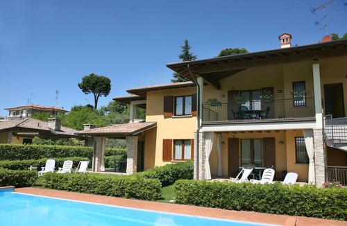 Moniga del Garda Apartment | Apartment First Floor