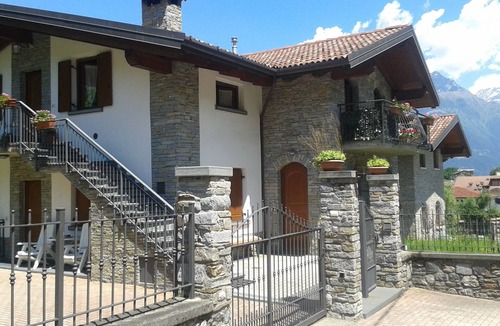 Corteno Golgi Villa | Apartment/flat - Santicolo di Corteno GolgiHouse with garden
