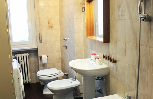 Stadera Apartment | Apartment for 4 guests, quiet and equipped, 15 minutes by tram from the center