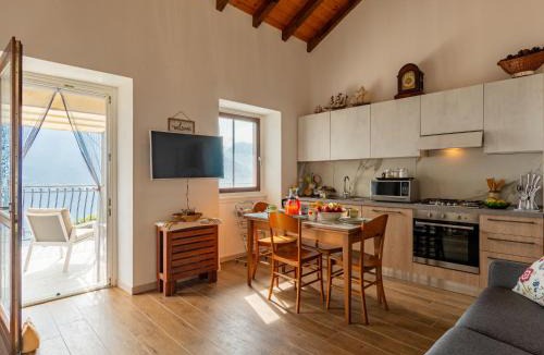 Vignola Apartment | Apartment Home2Sunrise by Interhome