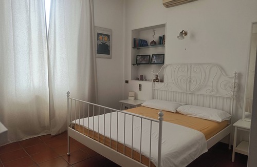 Portello Apartment | Apartment in a historic building, next to shopping center and park of Portello