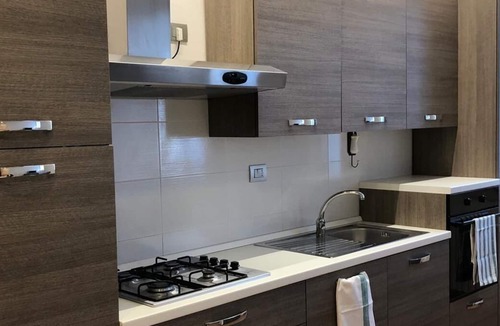 Carate Brianza Apartment | Apartment in Corte