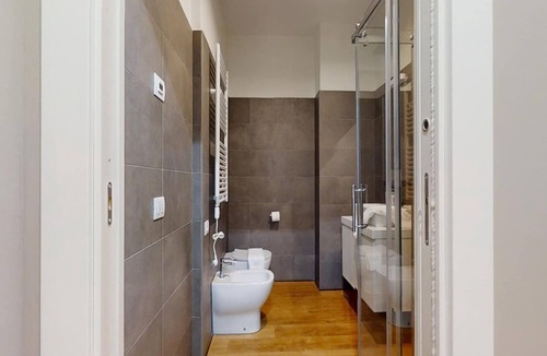 San Babila Apartment | Apartment in Milan’s Historic Center