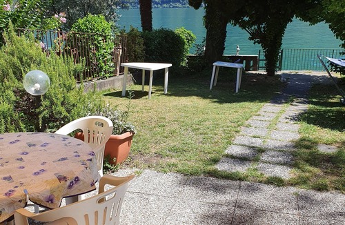 Cima Apartment | Apartment in villa LE PALME directly on the lake of Lugano