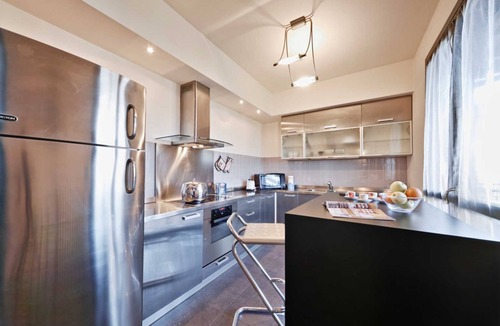 Rivoltella Apartment | Apartment for four people in a residence with swimming pool in Desenzano del Garda