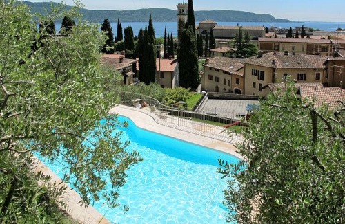 Toscolano Maderno Apartment | Apartment ∙ 2 bedrooms ∙ 6 guests