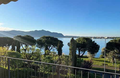 Predore Apartment | APARTMENT LAKE VIEW SARNICO