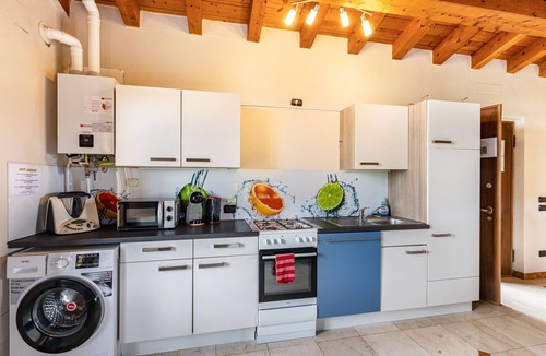 Lonato del Garda Apartment | Apartment 'Loft Garda See' with Private Terrace