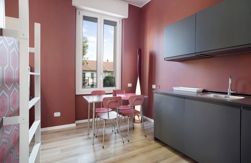 De Angeli Apartment | Apartment ' Lorenza' with Shared Garden, Wi-Fi and Air Conditioning