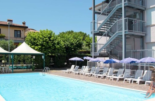 Colombare Apartment | Apartment Poggio al Lago in Sirmione - 4 persons, 1 bedrooms