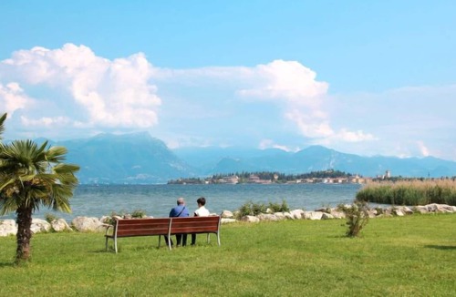 Colombare Apartment | Apartment Poggio al Lago in Sirmione - 5 persons, 1 bedrooms