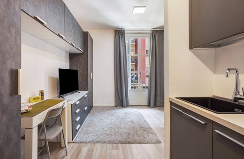 Porta Venezia Apartment | Apartment 'Porta Venezia Small House' with Wi-Fi and Air Conditioning