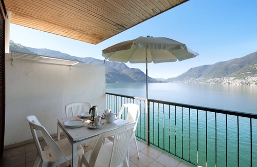Pognana Lario Apartment | Apartment "Residence La Cava 2 Bilocale B" with Lake View, Pool, Wi-Fi & Balcony