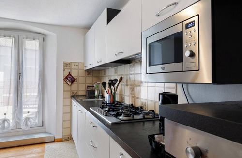 Dazio Apartment | Apartment 'Val Masino' with Mountain View, Private Terrace and Wi-Fi