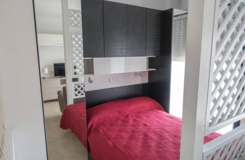 Sesto Calende Apartment | Apartment Victoria, cozy studio flat near Leonardo Academy