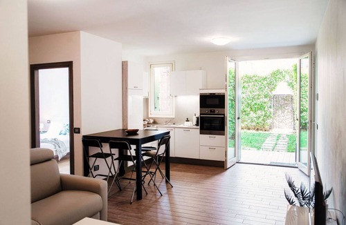 Abbadia Lariana Apartment | Apartment with Garden in Abbadia Lariana (Lario10)