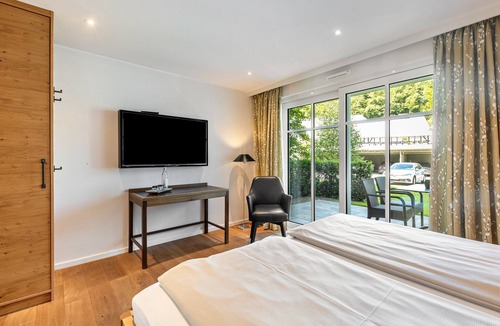 Schmallenberg House | Apartment with Terrace, Shared Garden, and Wi-Fi
