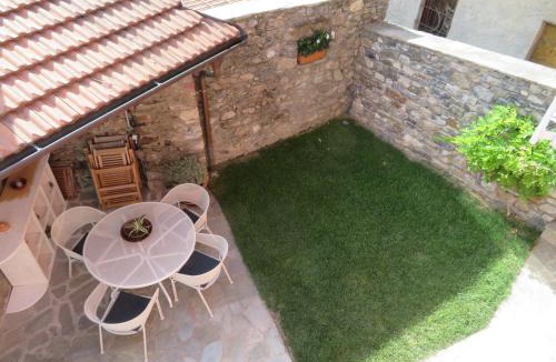Santa Maria - Rezzonico Apartment | Appartamenti Il Castellaccio