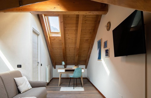 Acquaseria Apartment | Appartamento 7 - Two Bedroom Apartment, Sleeps 5