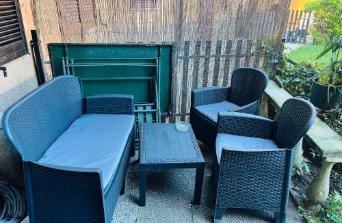 Porto Valtravaglia Apartment | appartamento con giardino a 2 minuti dal lago