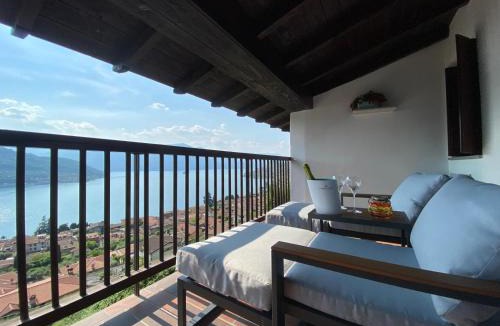 Sale Marasino Apartment | Appartamento con vista lago - Dosso Lakeview