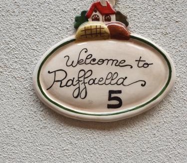 Biumo Superiore Apartment | Appartamento da Raffaella CIR O12133 CNI OOO39