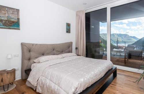 Sormano Apartment | Appartamento Dany Con Vista Lago by Holiday Solutions