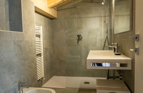 Lezzeno Apartment | Appartamento Gondola