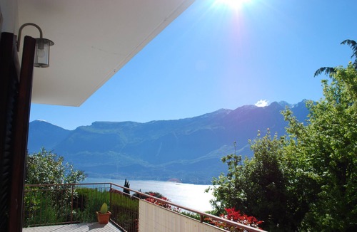 Prabione Apartment | Appartamento Il Gufo by Theater Home - with marvellous lake view