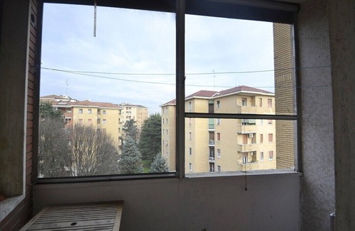 Chiesa Rossa Apartment | Appartamento Meneghino: A welcoming apartment situated a few minutes from the town center, with Free WI-FI.