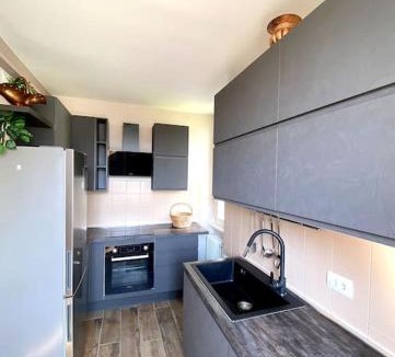 Esino Lario Apartment | Appartamento Montefiori, Rustic Glow