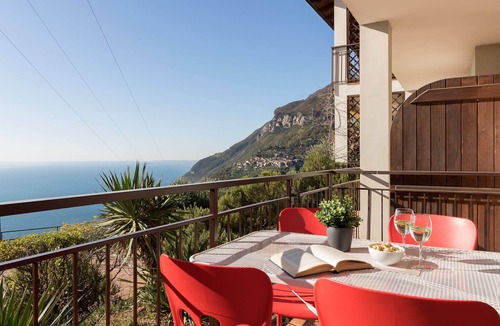 Oldesio Apartment | Appartamento Panorama wit lake view balcony