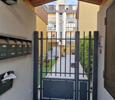 Cologno Monzese Apartment | Appartamento Piccola Perla