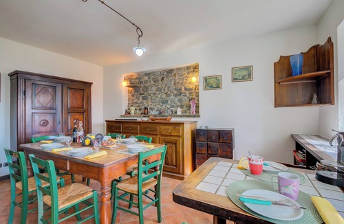 Lisanza House | Appartamento Sole Lake View, Sesto Calende, Italy
