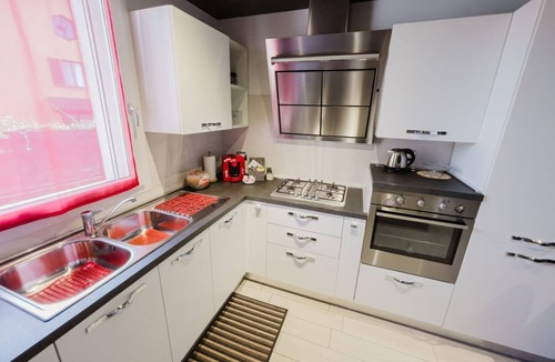 Tavernerio Apartment | Apt. a few kilometres from Como (La Primula)
