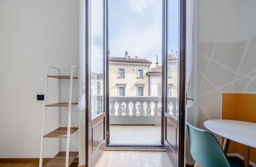 Magenta Apartment | APT with balcony on 2 levels Milan-Centre!