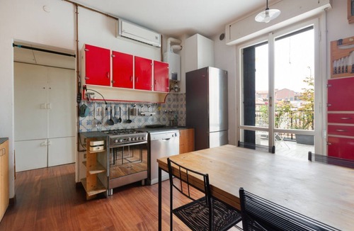 Calvairate Apartment | APT with large terrace - Calvairate neighborhood