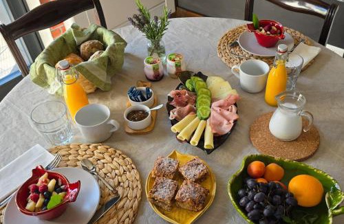 Biandronno Bed & Breakfast | Art Garage Varese