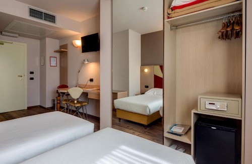Stezzano Hotel | Art & Hotel Aeroporto