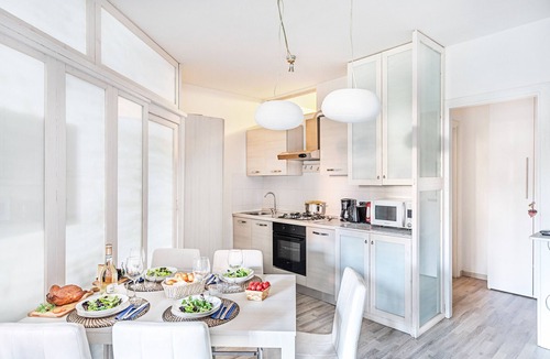 Colombare Apartment | Artemisia 6 con piscina by Wonderful Italy