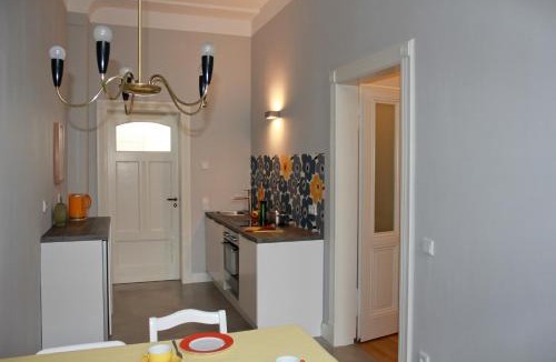 Neustadt-Sued Apartment | aTa & oMo 2