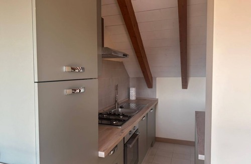Seregno Apartment | Attic apartment in the centre of Seregno (ORCHIDEA APARTMENT)